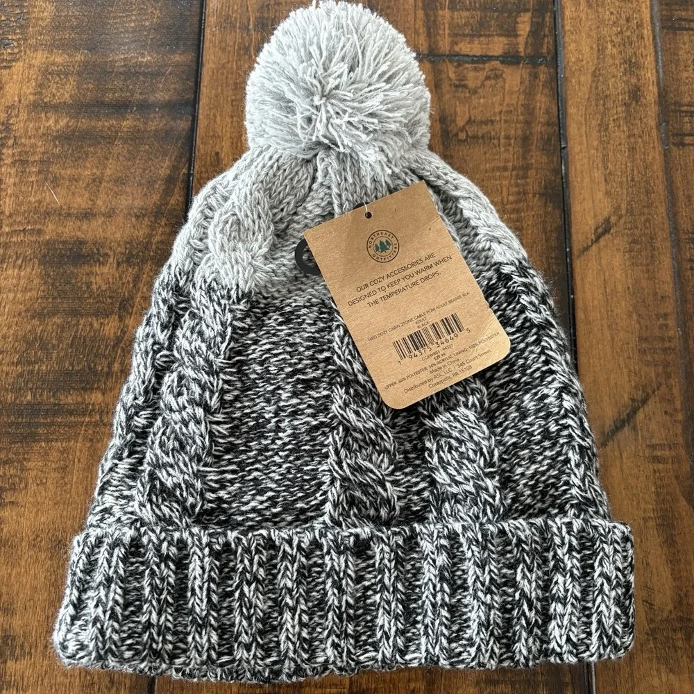 Lot Of 4‎ Northeast Outfitters Beanie Women's One Size Cozy Cabin Snug Fit NEW